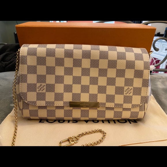 Louis Vuitton Favorite MM - Picture 3 of 8